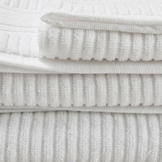 Asciugamani bianchi 500gr/mq per hotel, alberghi e b&b Asciugamani bianchi 500gr/mq per hotel, alberghi e b&b