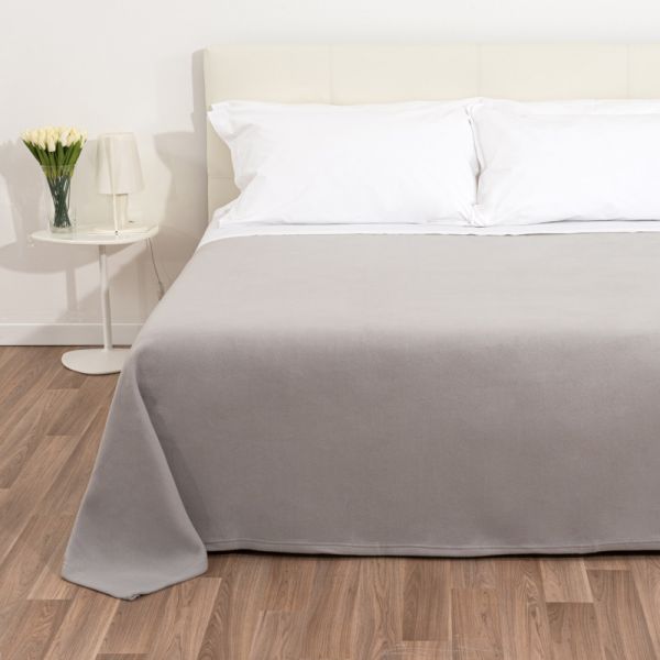 Coperta In Pile James & Nicholson 130x170 Cm - Morbida, Antipilling E Facile Da Pulire - Perfetta Per Hotel, Camper E Tempo Libero - Confezione Regalo Con Nastro